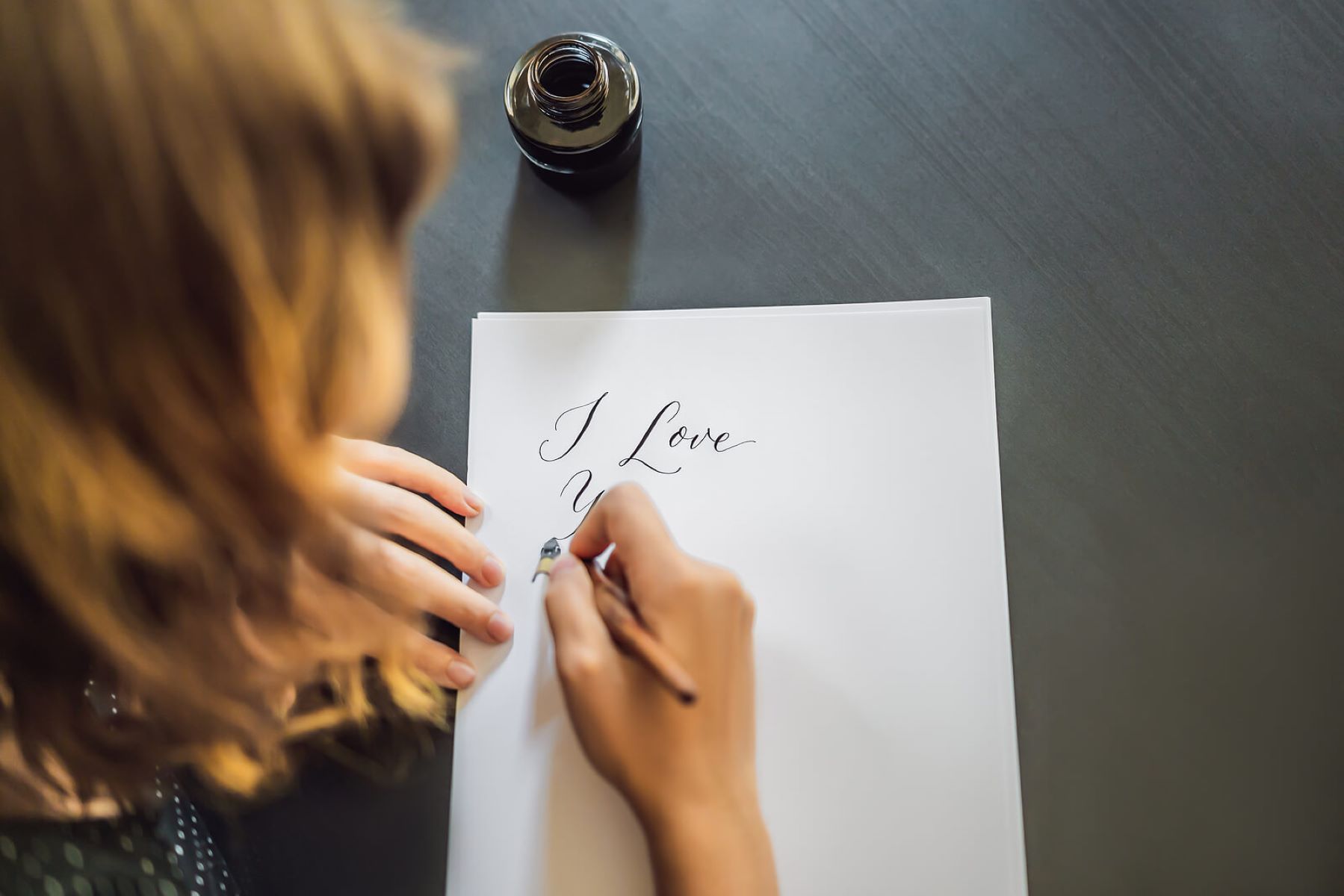 5 Reasons Why Writing A Love Poem To Your Crush/Boyfriend Will Make Their Heart Melt