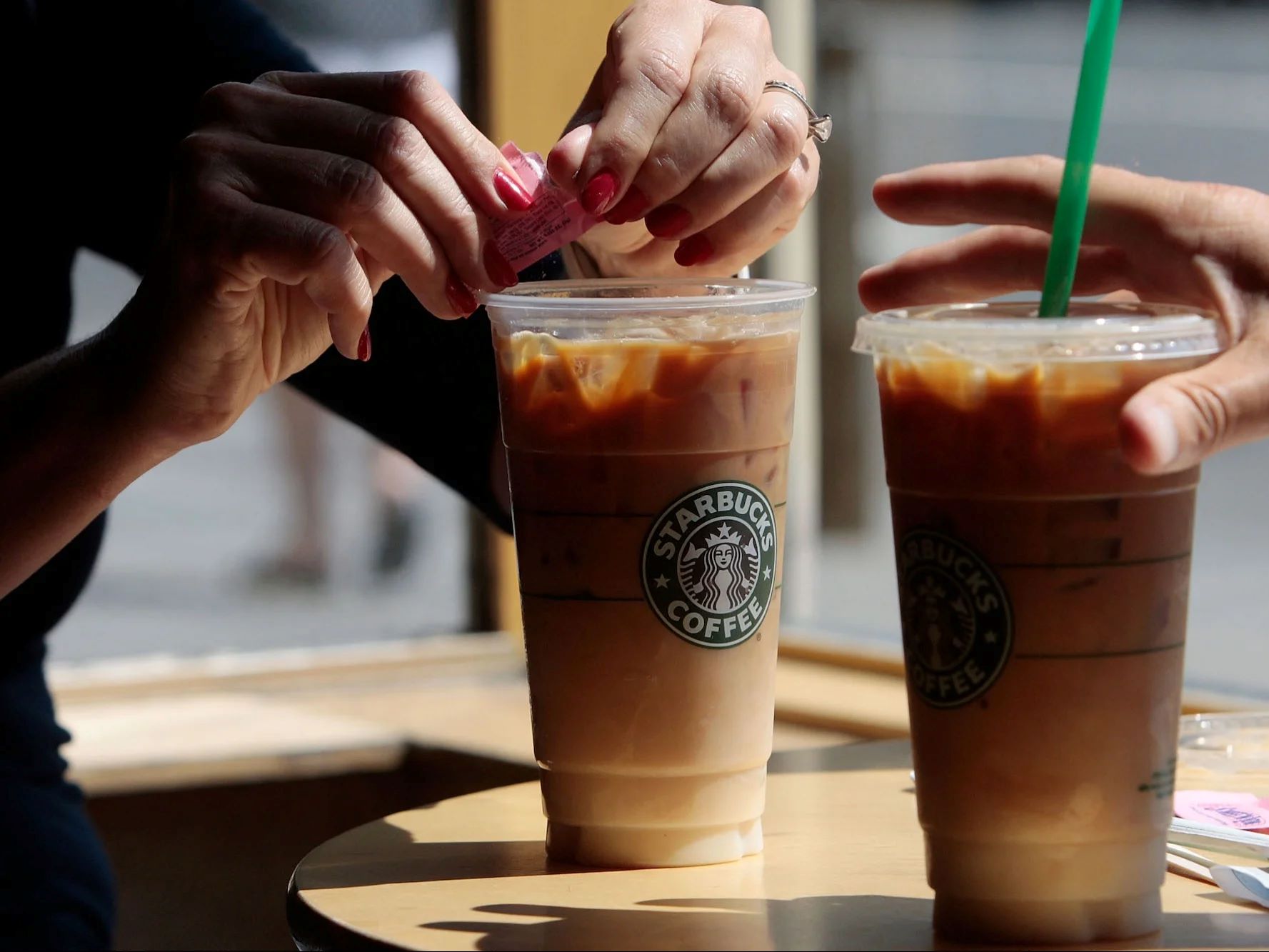 Baristas' Secret Thoughts On Ordering A Venti Iceless Coffee At Starbucks