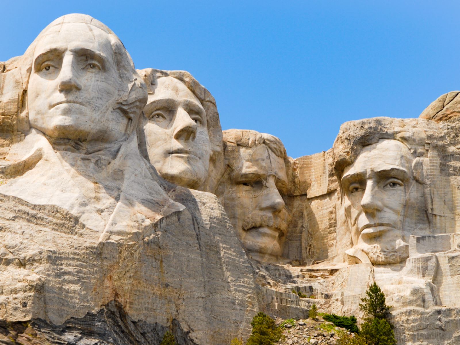 Mind-Blowing Secret Revealed: Mount Rushmore's Hidden Tunnels!