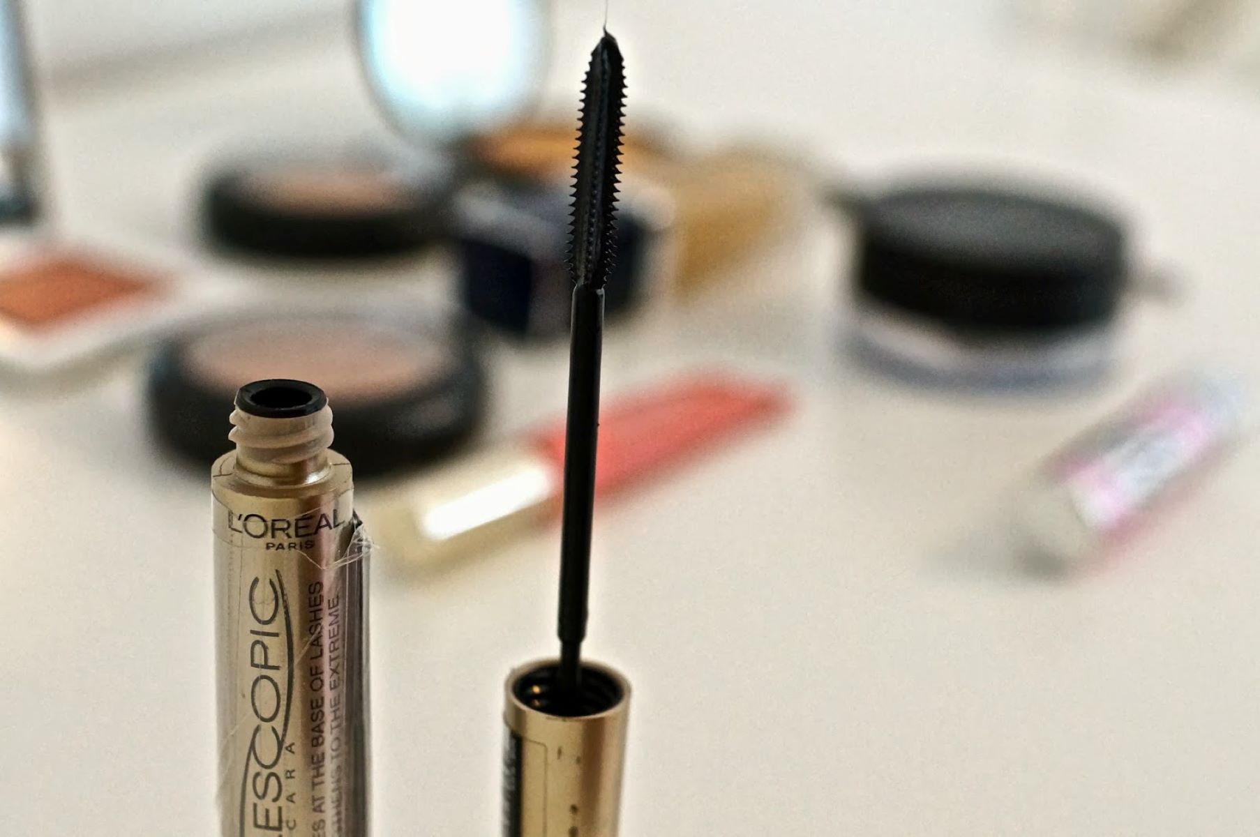 The L’Oréal Telescopic Mascara: What You Need To Know And The Best Alternatives