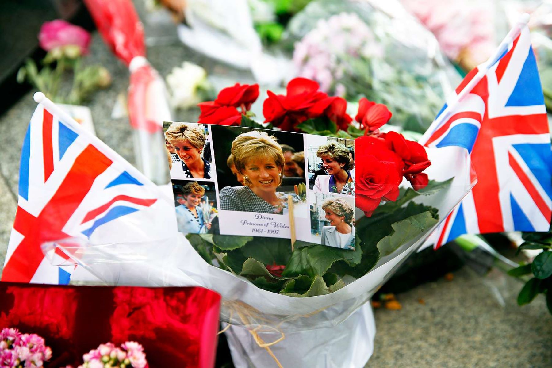 The Mysterious Designer Behind Princess Diana's Funeral Look