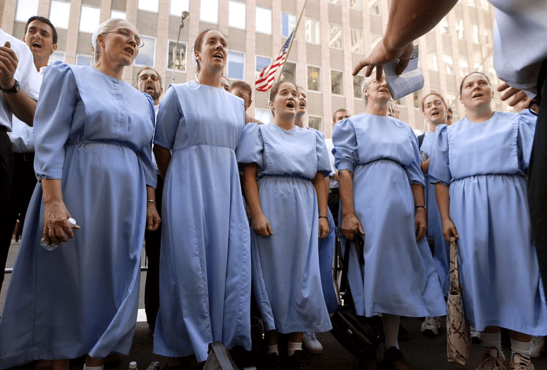 The Surprising Differences Between Mennonite And Amish Clothing