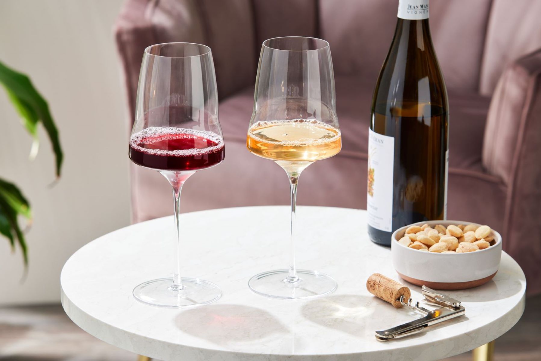 The Surprising Number Of Wine Glasses That Will Leave You Drunk!