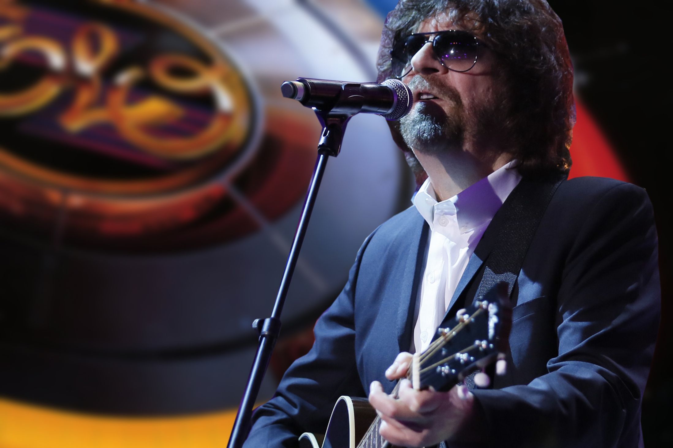 The Surprising Reason ELO Says “Groos” In Their Hit Song!