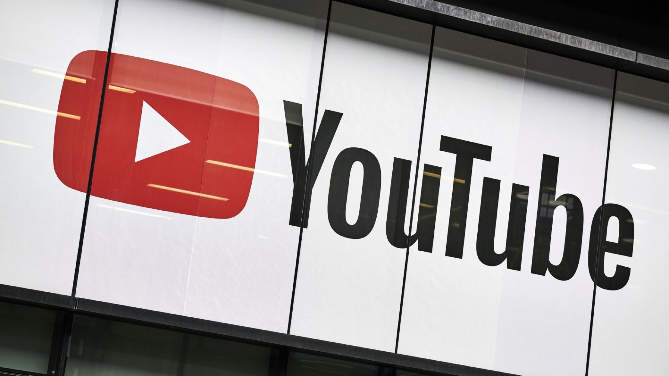The Surprising Truth About Subscribing To YouTube Channels