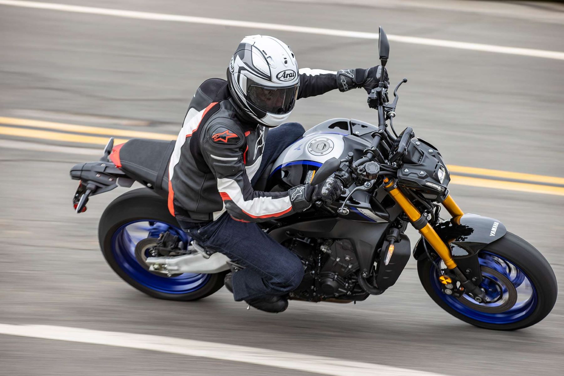 The Ultimate Beginner's Guide To The Safest And Easiest Motorcycle For Learning To Ride!
