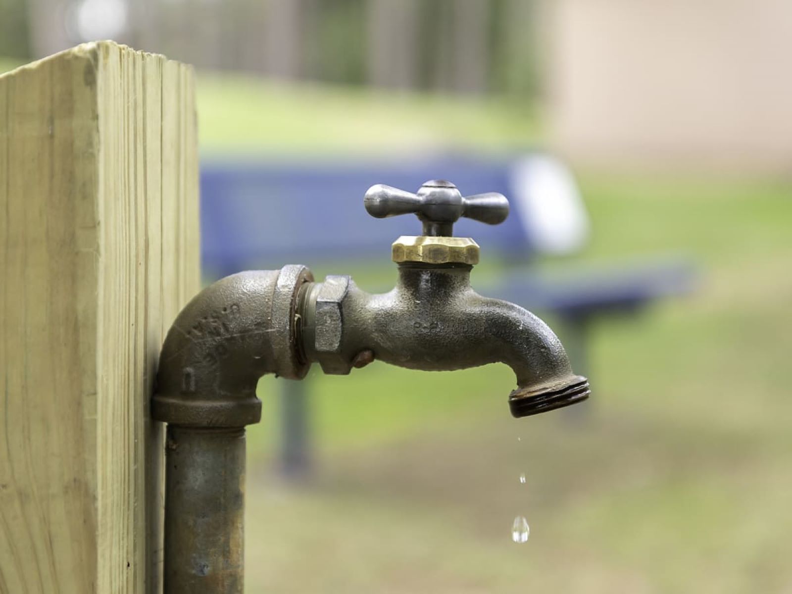 The Ultimate Guide To Replacing Your Outdoor Water Faucet