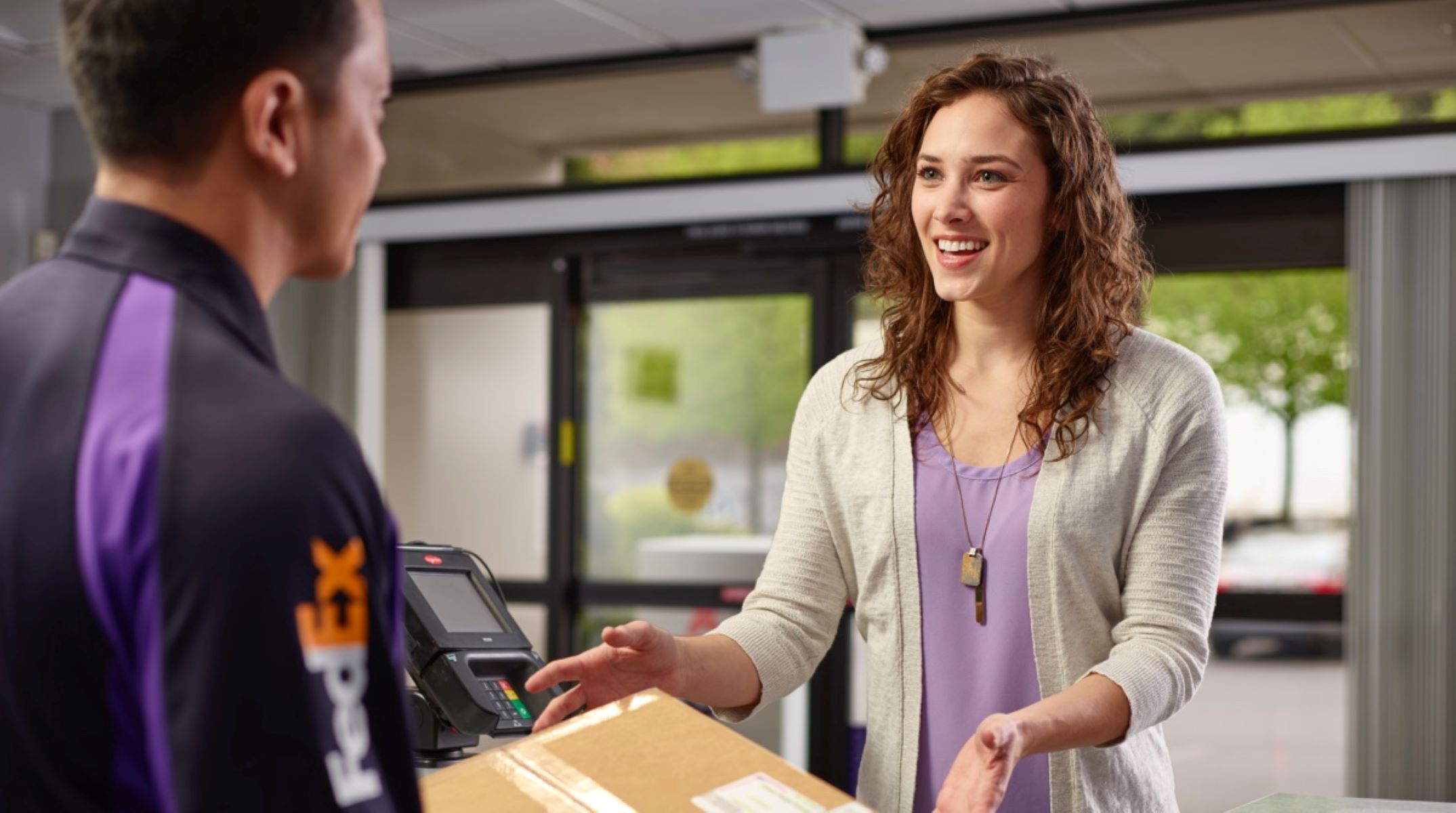 The Ultimate Guide To Talking With A Real Person At FedEx