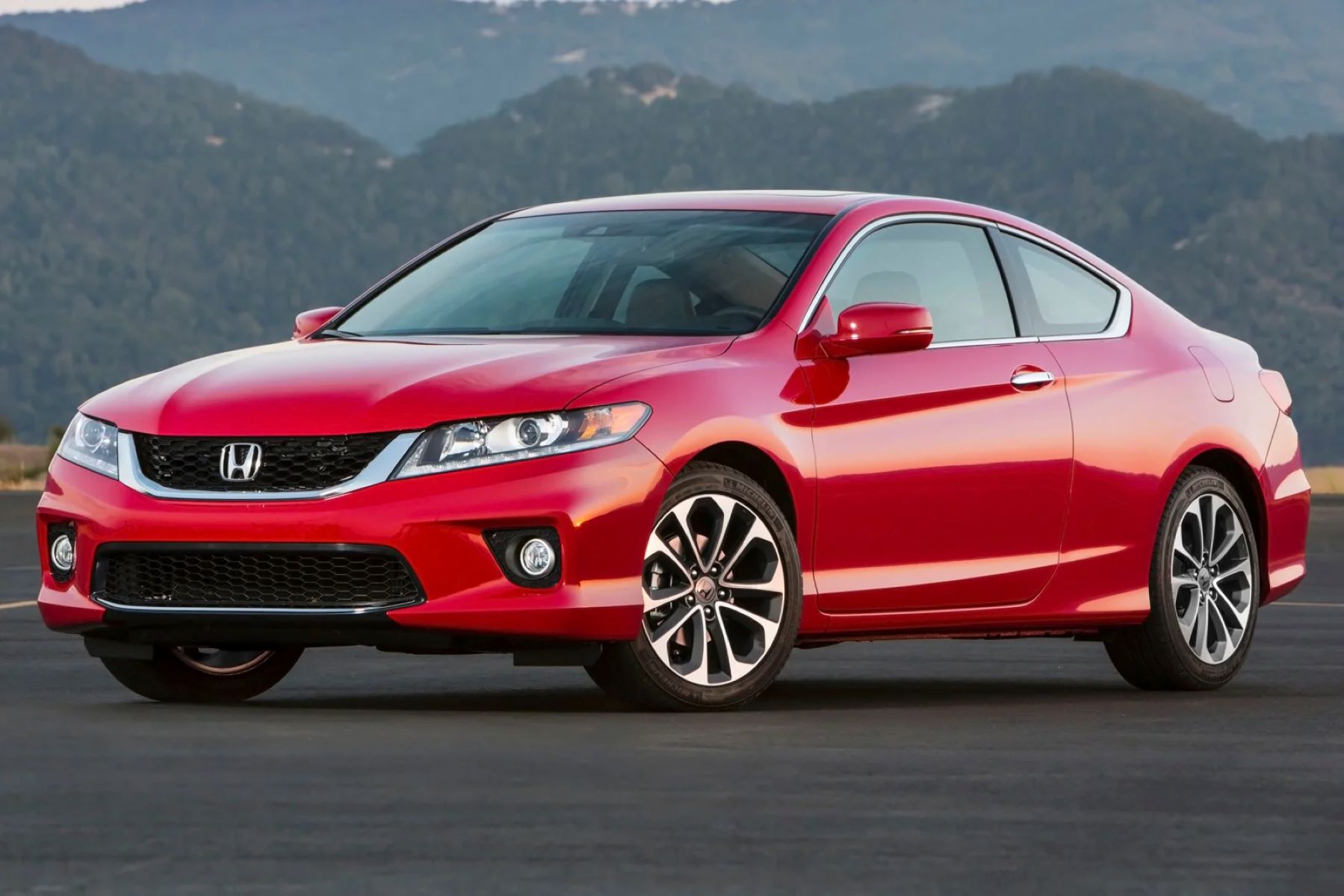 Top Choice For First Car: 2013-2015 Honda Accord With Over 100k Miles - Perfect For College Students!