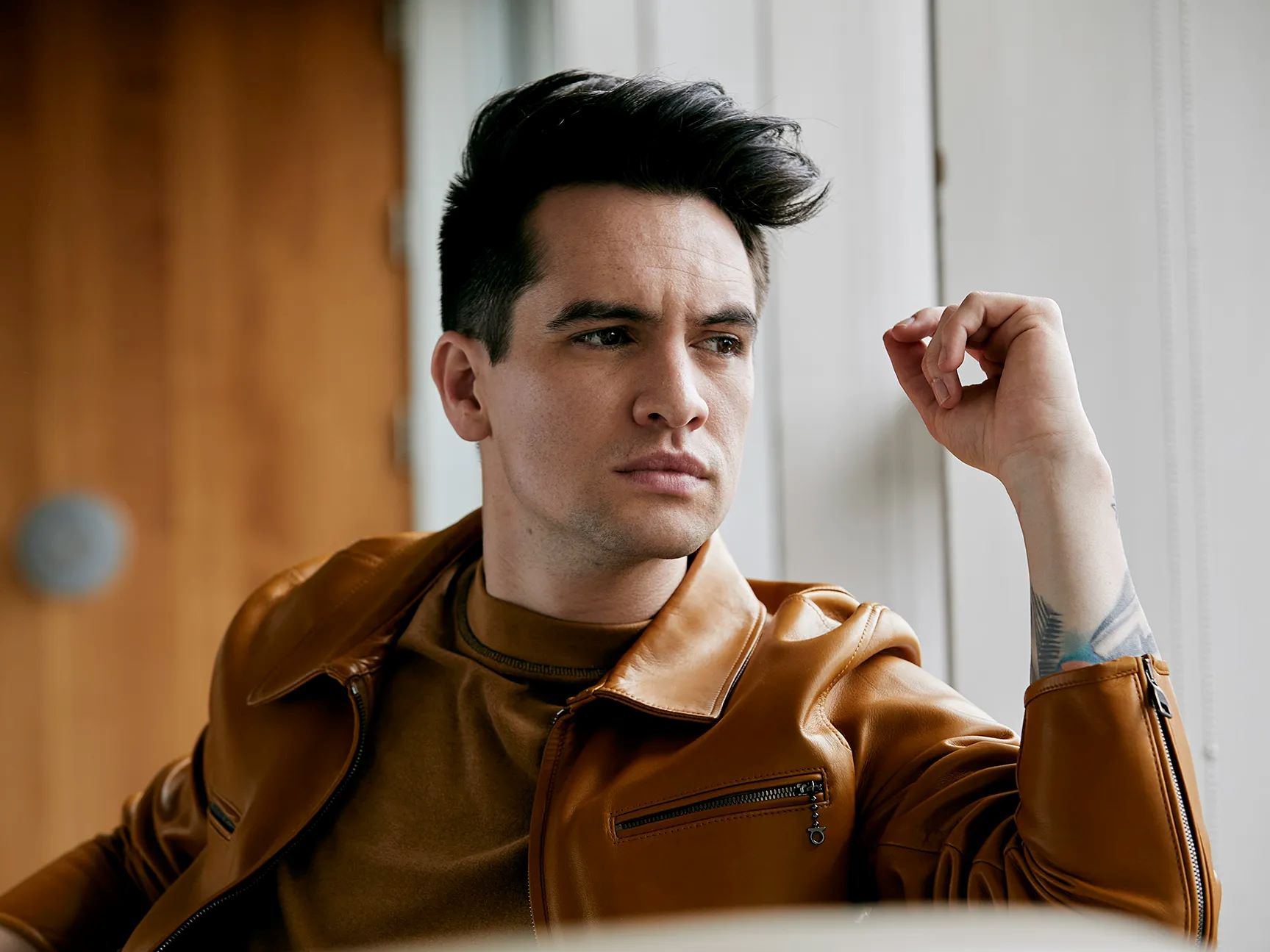 Unleash Your Inner Brendon Urie: Achieve An Incredible Vocal Range!
