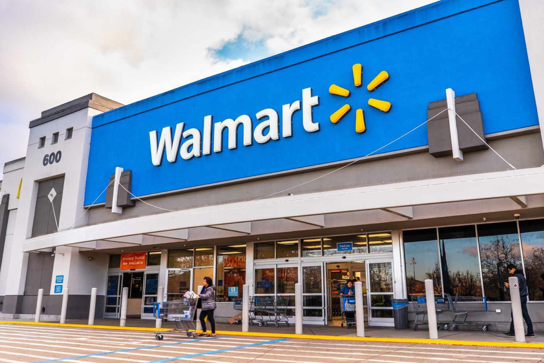 You Won't Believe Which Walmarts Are Open 24 Hours In The United States!