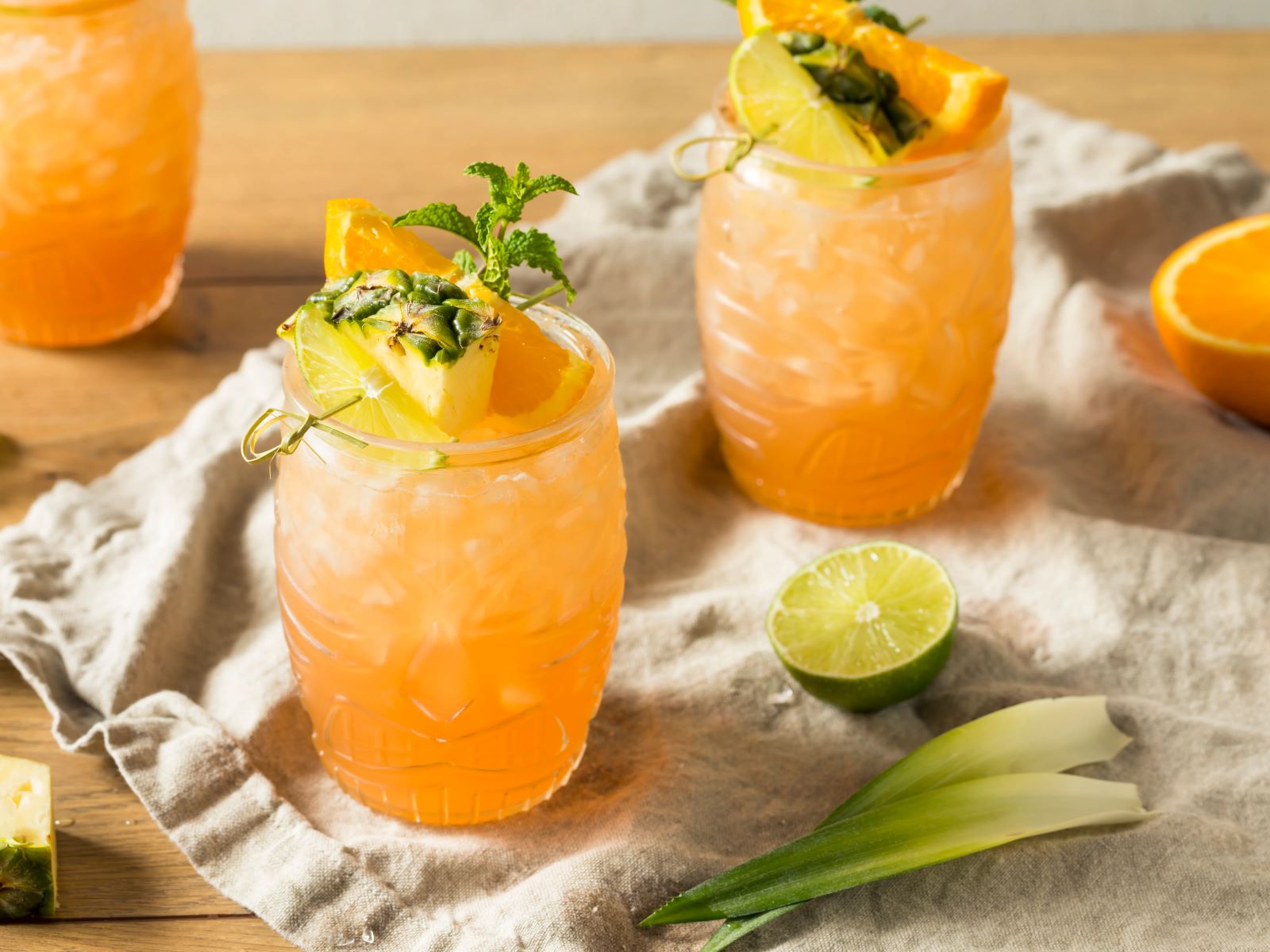 5 Healthy And Delicious Rum Mixers That Aren't Soda