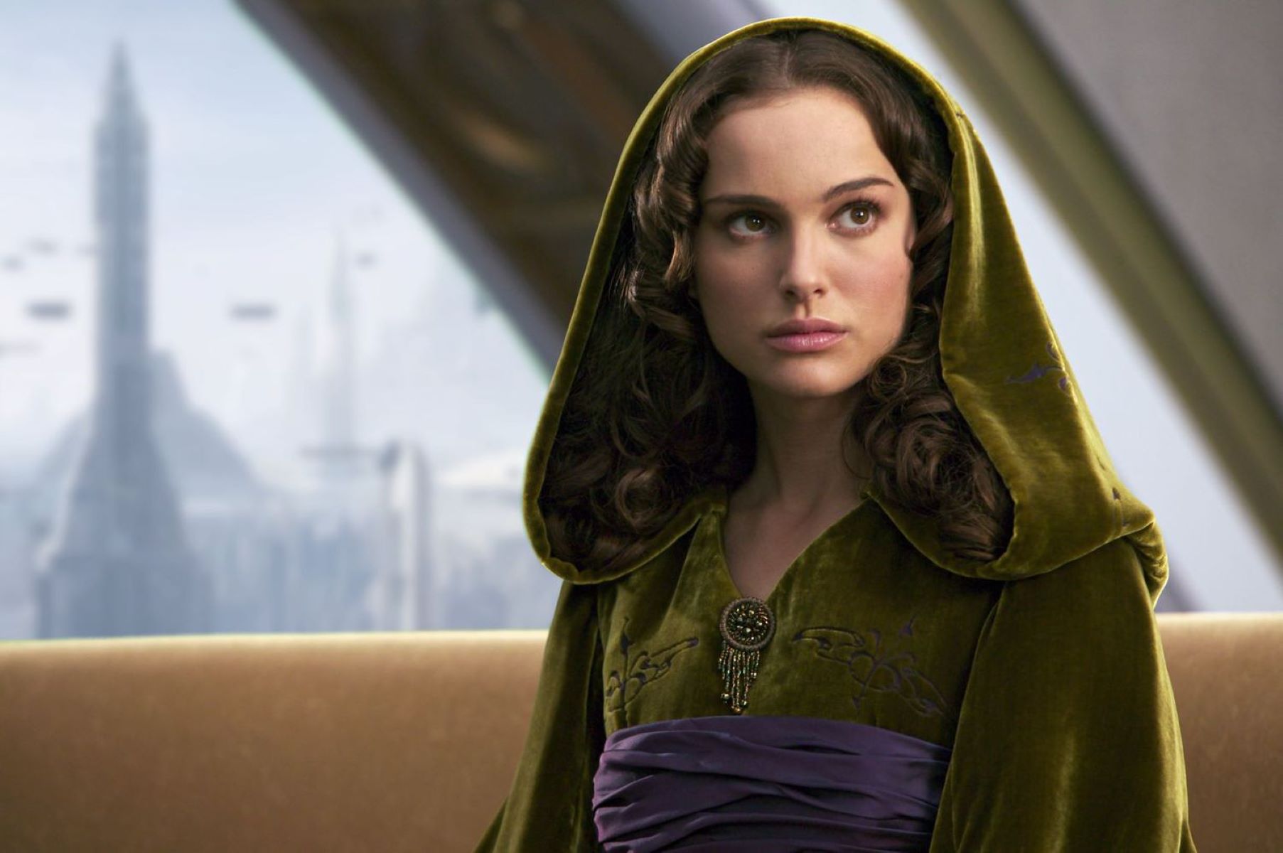 Anakin's Surprising Hair Transformation For Padme Revealed!