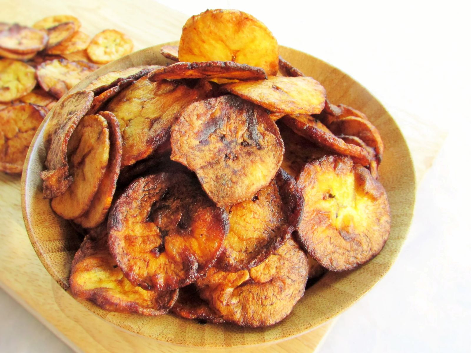 Discover The Surprising Health Benefits Of Plantain Chips Compared To Potato Chips!