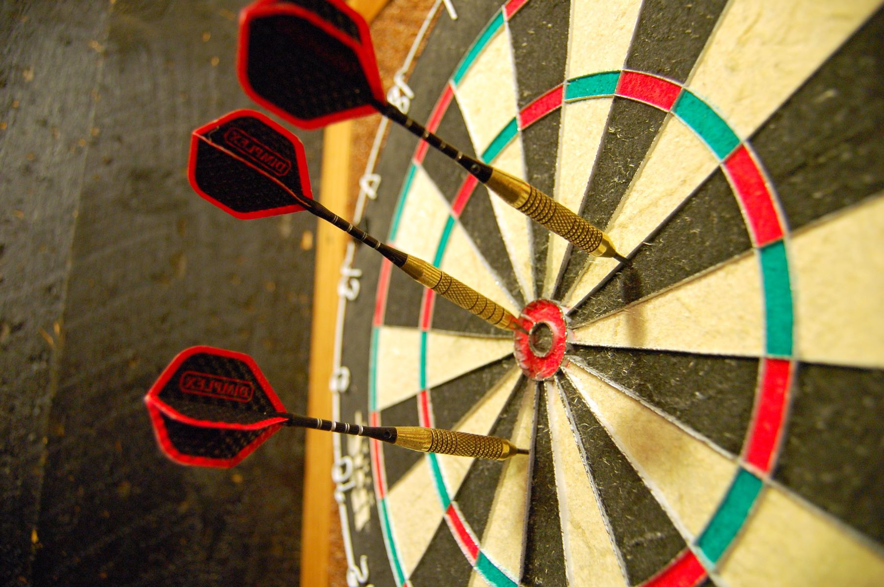 how-to-play-darts-to-darts-rules-regretless