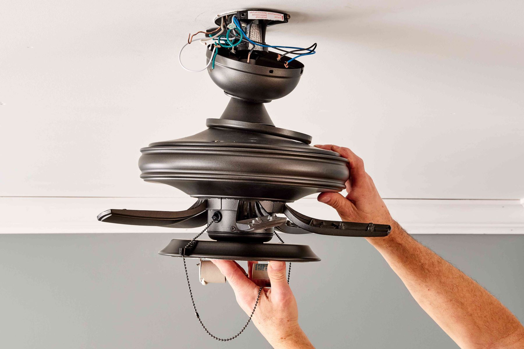 How To Remove A Ceiling Fan