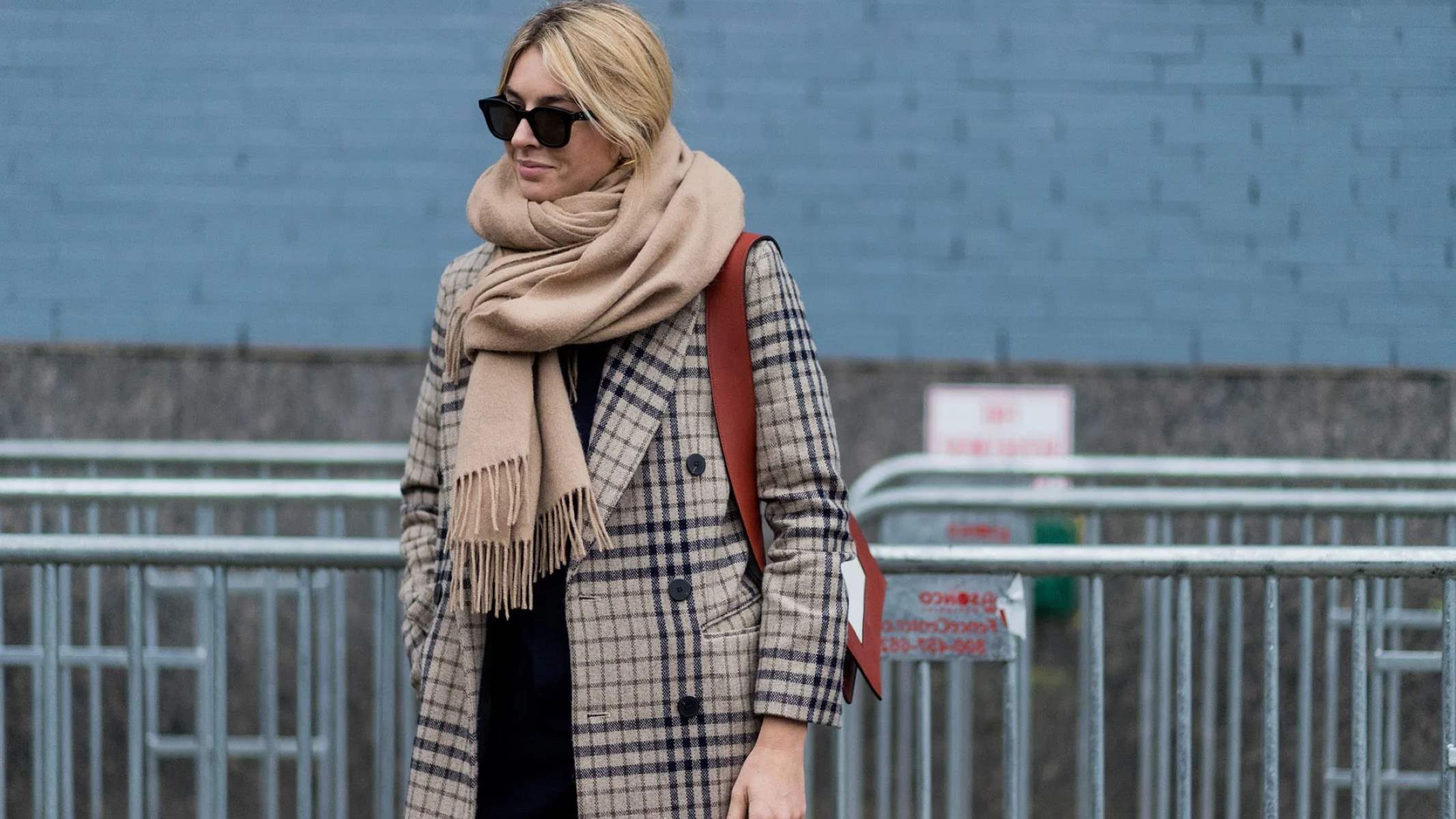 How To Wear A Large Scarf