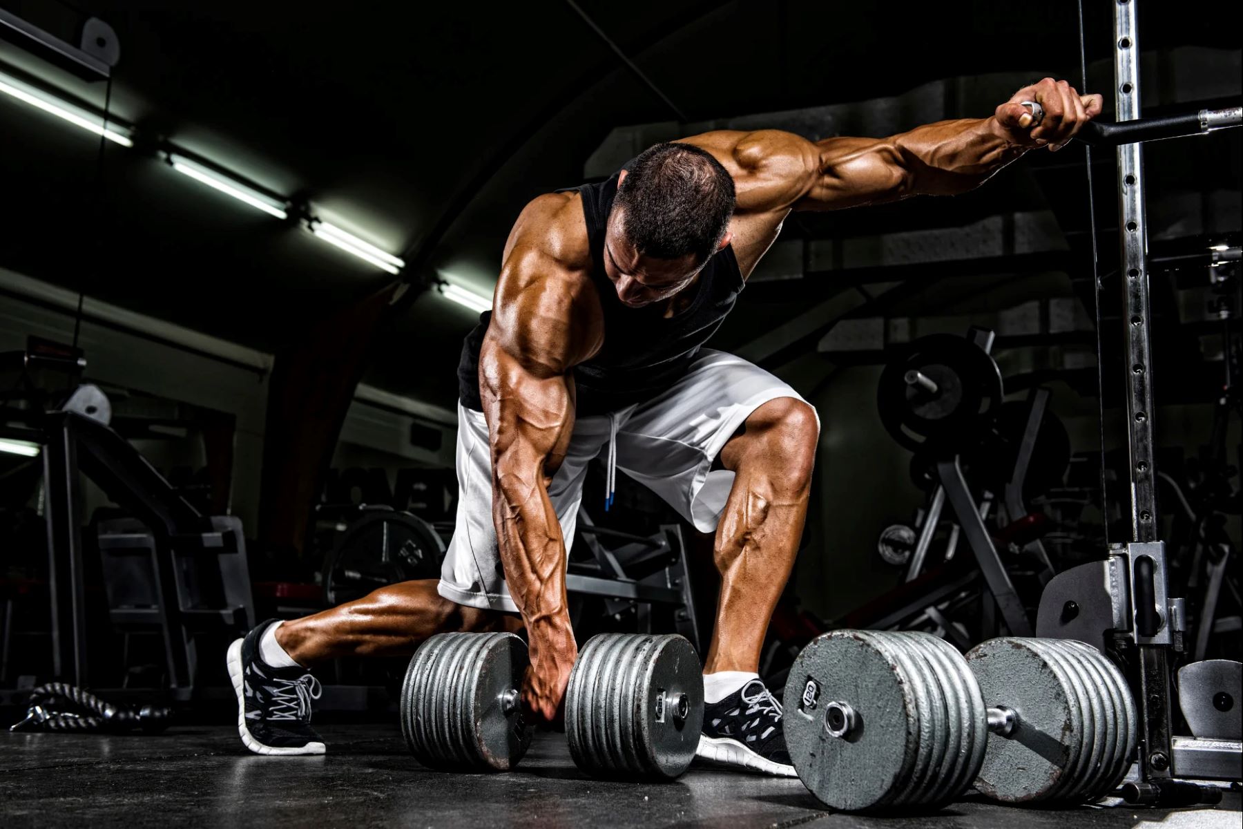 Maximize Your Gains: Take Creatine Before And After Your Workout!