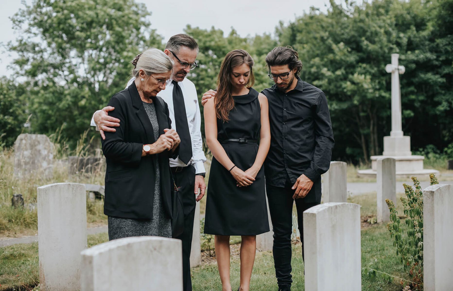 Summer Funeral Outfit Ideas: Stylish And Appropriate Attire