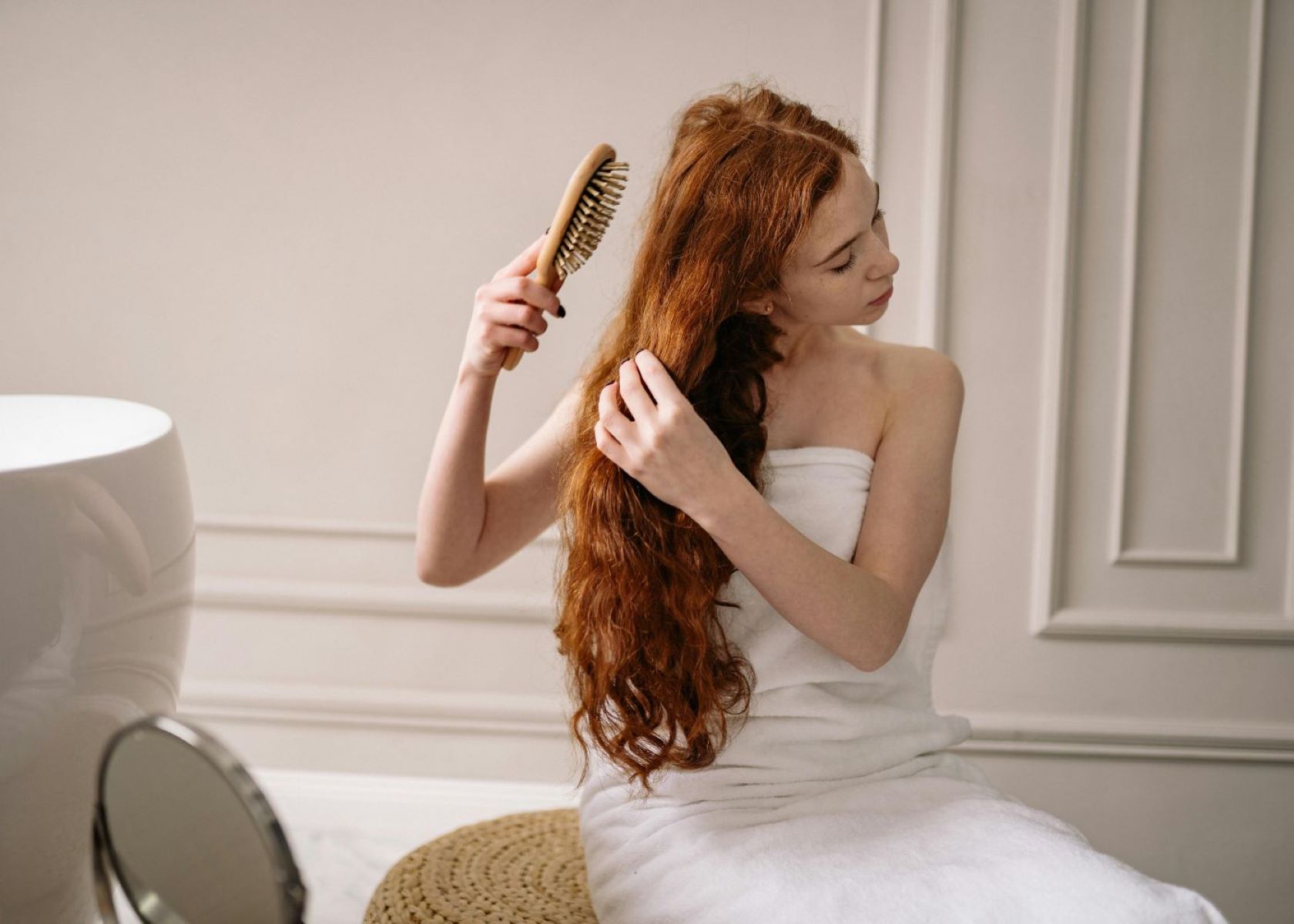 The Ultimate Solution For Taming Curly And Frizzy Hair Revealed!