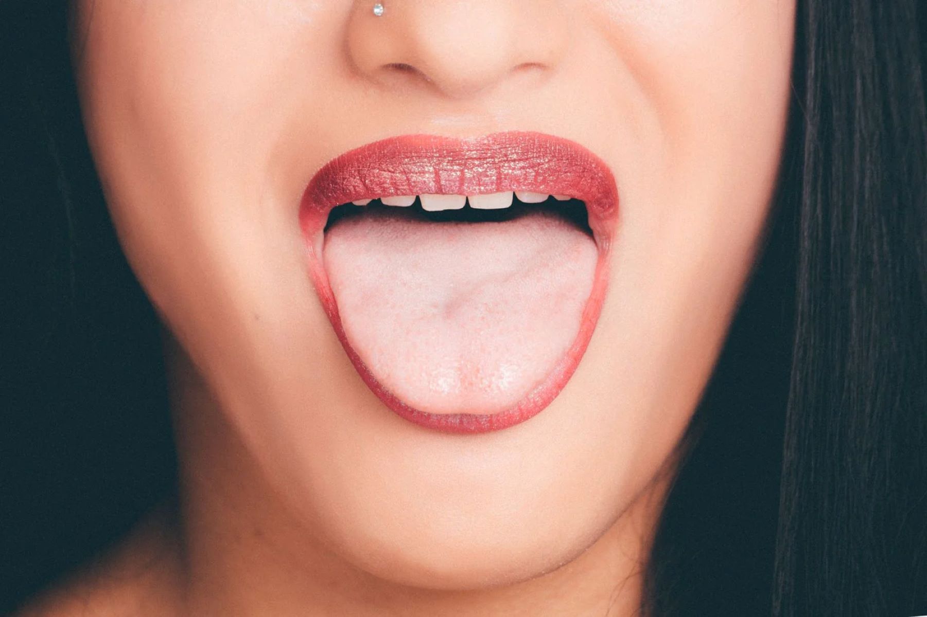 The Ultimate Solution To Stop Tongue Rubbing On Teeth